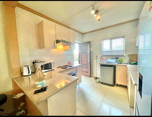 2 BEDROOM PROPERTY TO RENT IN NOORDWYK